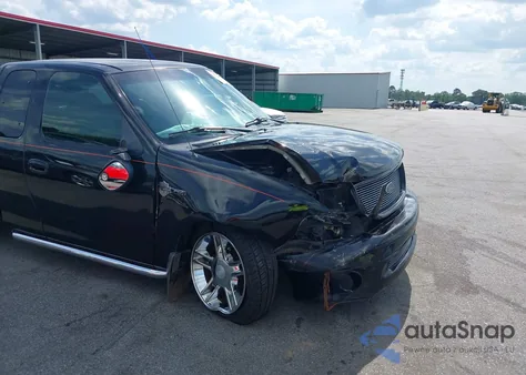 2000 Ford F-150 Lariat/Xl/Xlt from USA, damaged, VIN 2FTRX07L9YCA98355